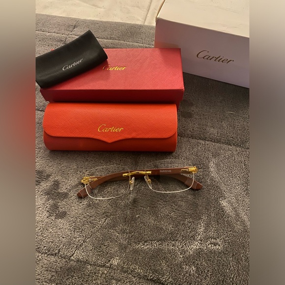 Cartier glasses - Picture 1 of 3